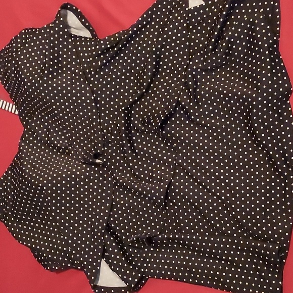 Swimsuit - Picture 2 of 3